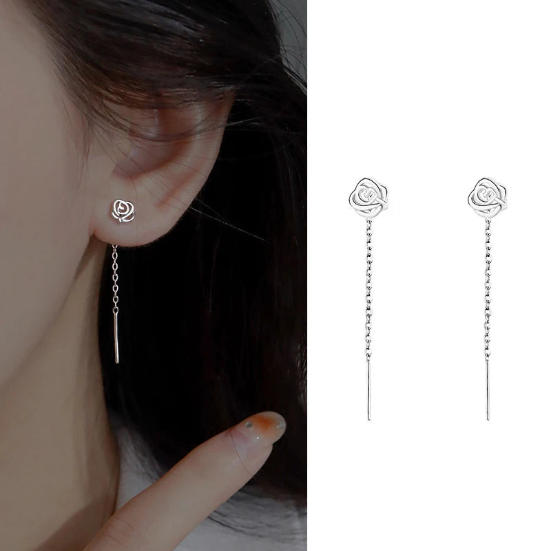 Boucles d'Oreilles Fil Argenté Élégance
