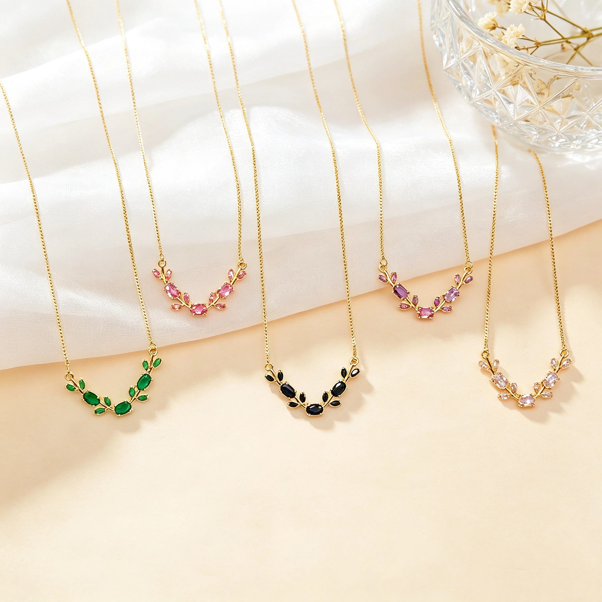 Collier Élégance Floral – Acier Inoxydable