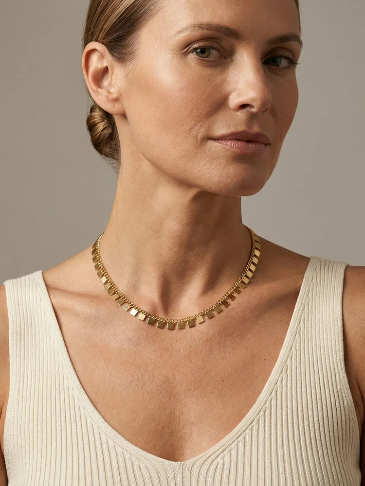 Collier Doré Élégance Intemporelle