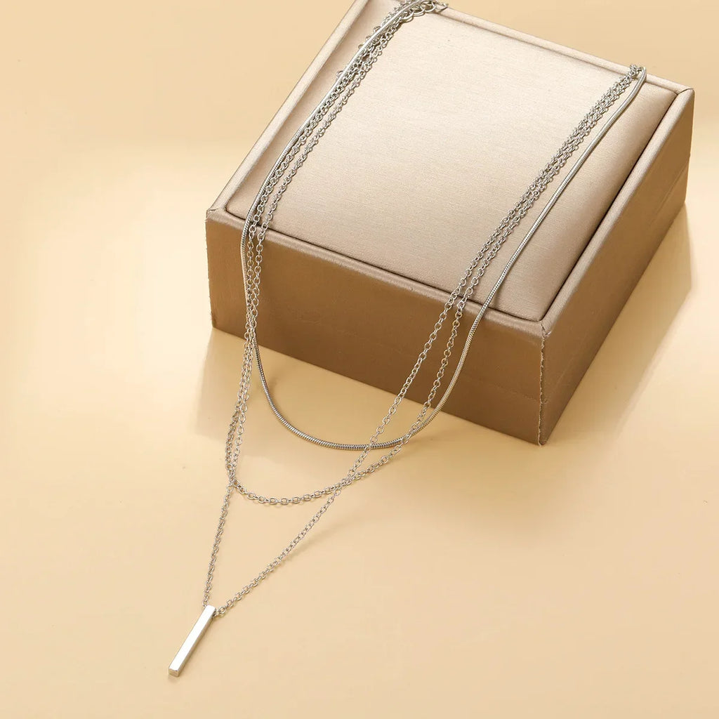 Collier Élégance Minimaliste