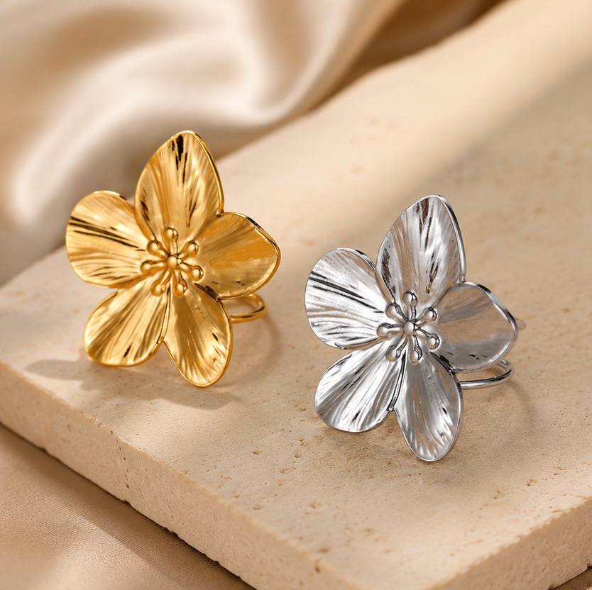 Bague Fleur Élégante